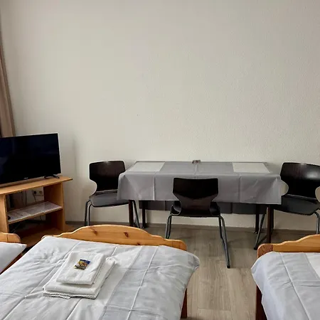 Gaestehaus Hassloch/pfalz Отель