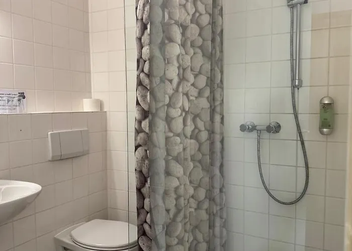 Gaestehaus Hassloch/pfalz * Хаслох